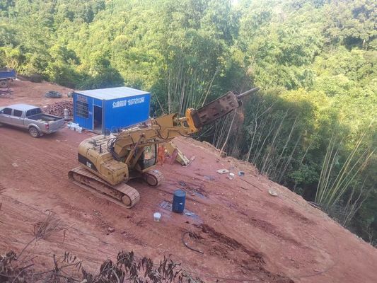 El túnel corto de  320 del excavador arma el material multiusos de Q355B